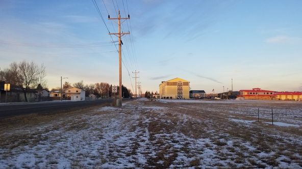 Two Commercial Lots For Sale in Sidney, MT: 1001 Holly Street, Sidney, MT 59270